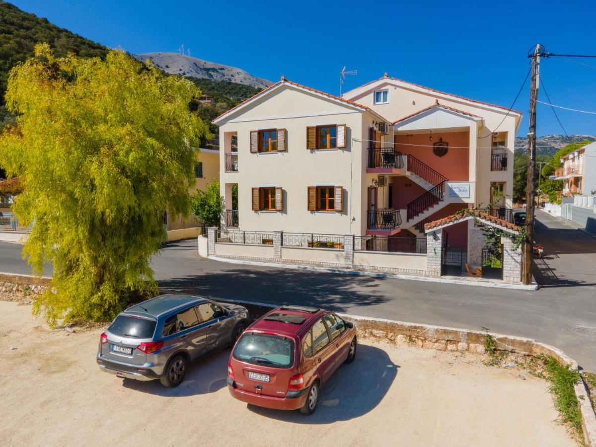 Alexatos Studios & Apartments Agia Efimia Eksteriør bilde